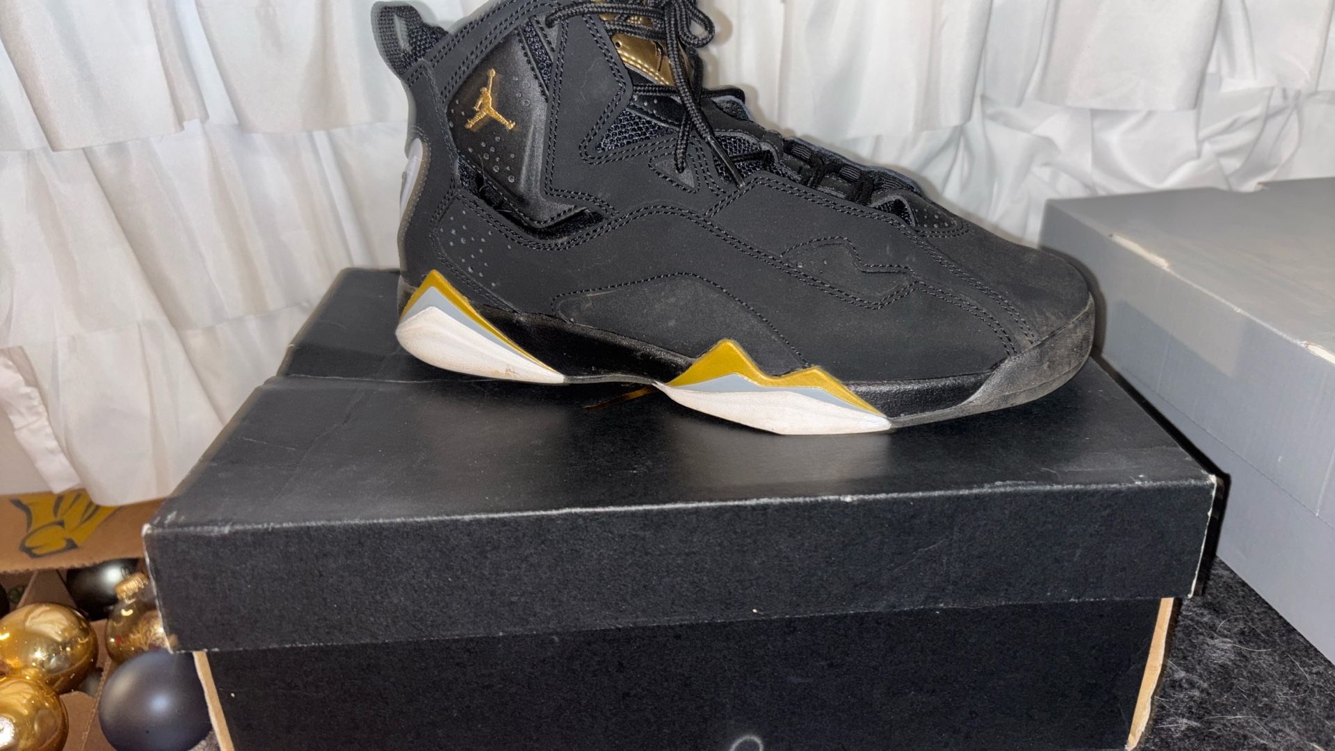 Jordan True Flight