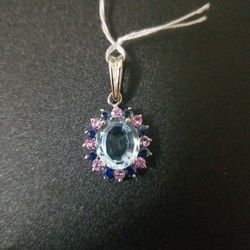 14k White Gold Aquamarine Pendant