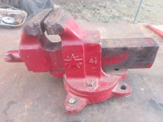Bench Vise