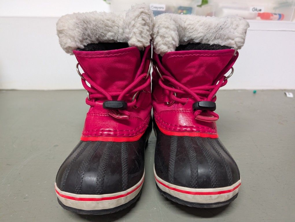 SOREL Kids Snow Boots - Pink & Black, Waterproof, Cozy Fleece Trim - size 11k