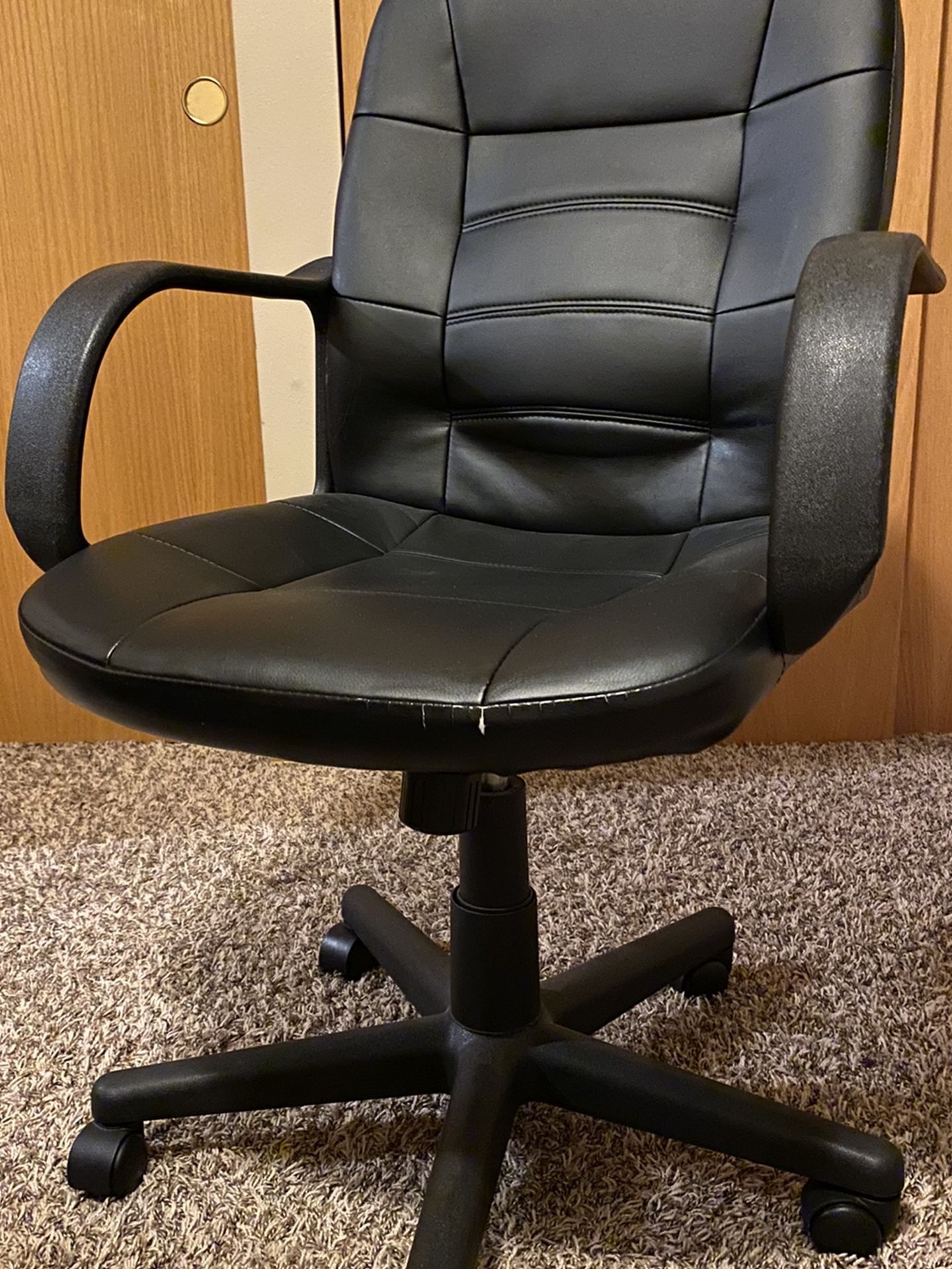 Used computer chair