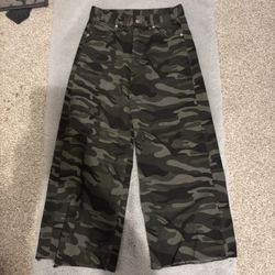 Men’s Camo Baggy Pants
