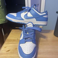 Nike dunk low university blue