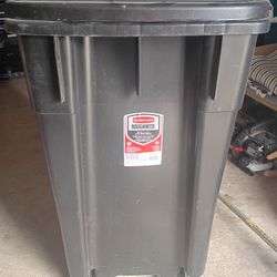 50 Gallon Trash Can