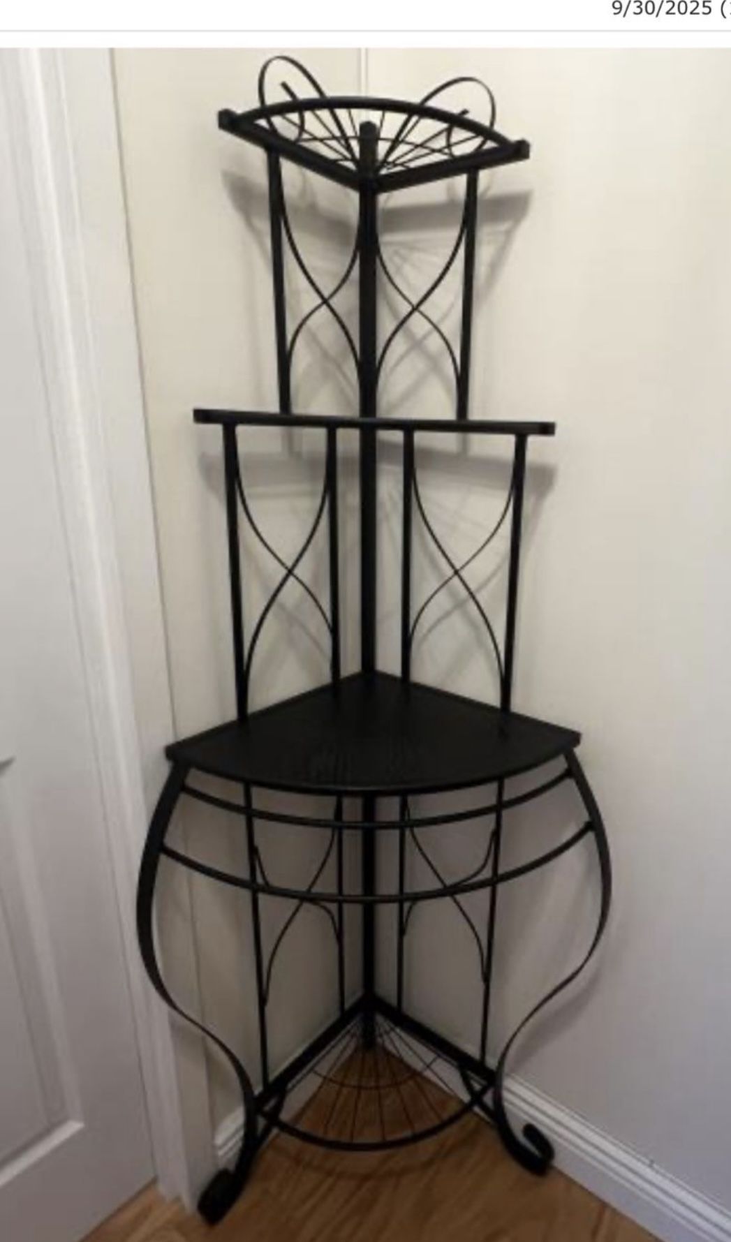 corner shelves  