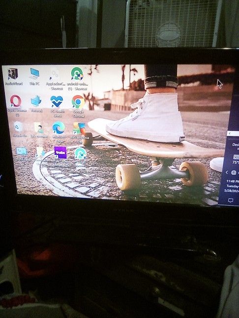 26in Dynex LCD TV Model Dx-L26-10a
