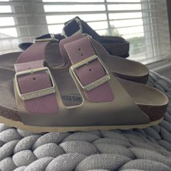 Gold & Rose Size 38 Women’s Birkenstock 