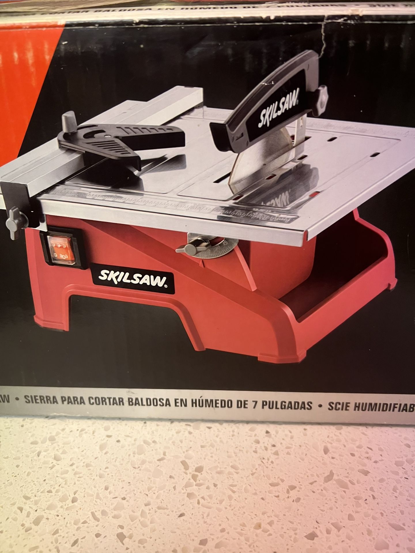 SKIL 7-Inch Wet Tile Saw