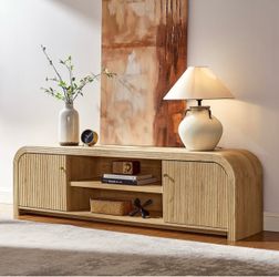 Entertainment Center (NEW)