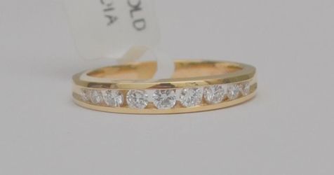14K Yellow Gold 0.30 CTW Diamond Channel Set Band Ring Size 6