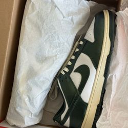Dunk Low Vintage Green Size 10M/11.5W
