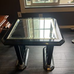 Side Table With Mirror Top