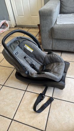 Evenflo infant car seat