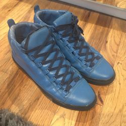 BALENCIAGA ARENA SIZE 43 / SIZE 10