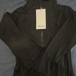 Lululemon Define Sweaters 