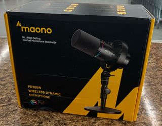 Maono PD200W Wireless Dynamic Microphone – RGB, 60m Range, One-Touch Mute, Shock Mount, for Podcasti