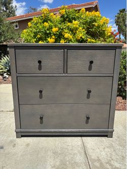 Gray Simmons Wood Dresser Chest of Drawers Furniture Great Condition