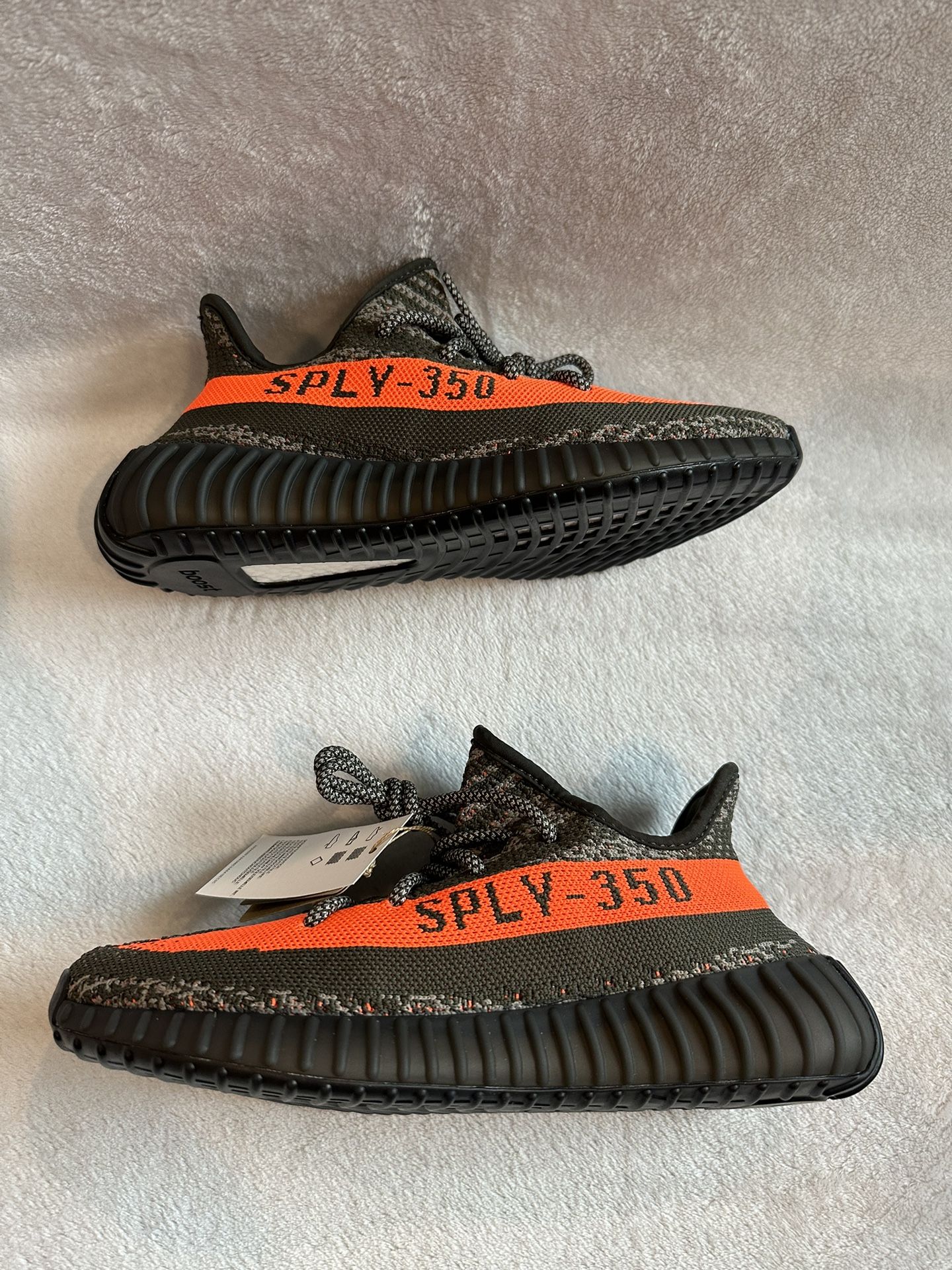 Yeezy Boost 350 V2‎ \'Carbon Beluga\' HQ7045 Size 6.5 Buy adidas Yeezy Boost 350 V2  main image 4