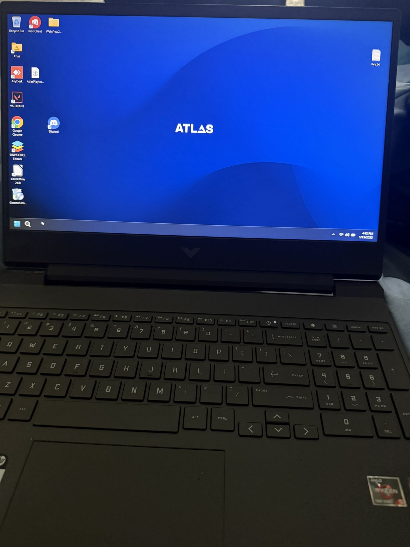 GAMING LAPTOP