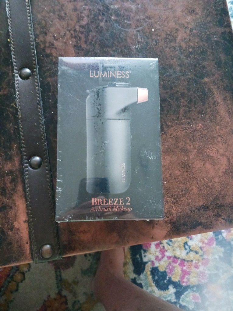 Luminess BREEZE airbrush Make Up