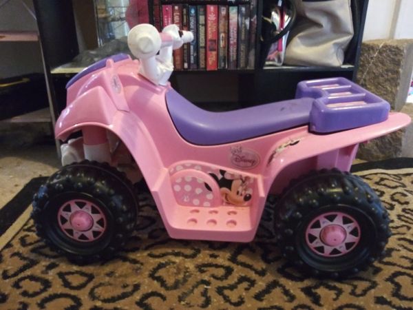 Minnie Mouse 4-wheeler 12v for Sale in Massillon, OH - OfferUp