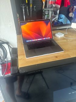 MacBook Pro 15inch 2017