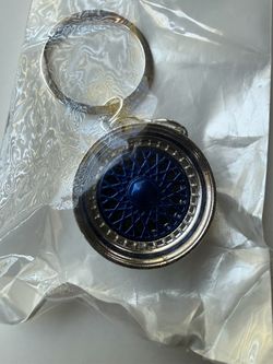 🔥 NEW BBS RS Style Mini Wheel Rim Keychain – Blue/Silver JDM Euro Car Gift