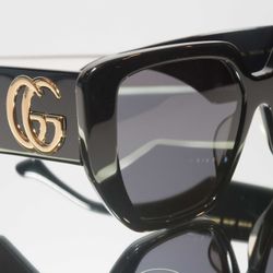 GG Sunglasses (2 Pairs) All Black Or Striped