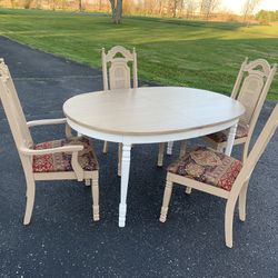 Refinished Boho Dining Set with 4 chairs
