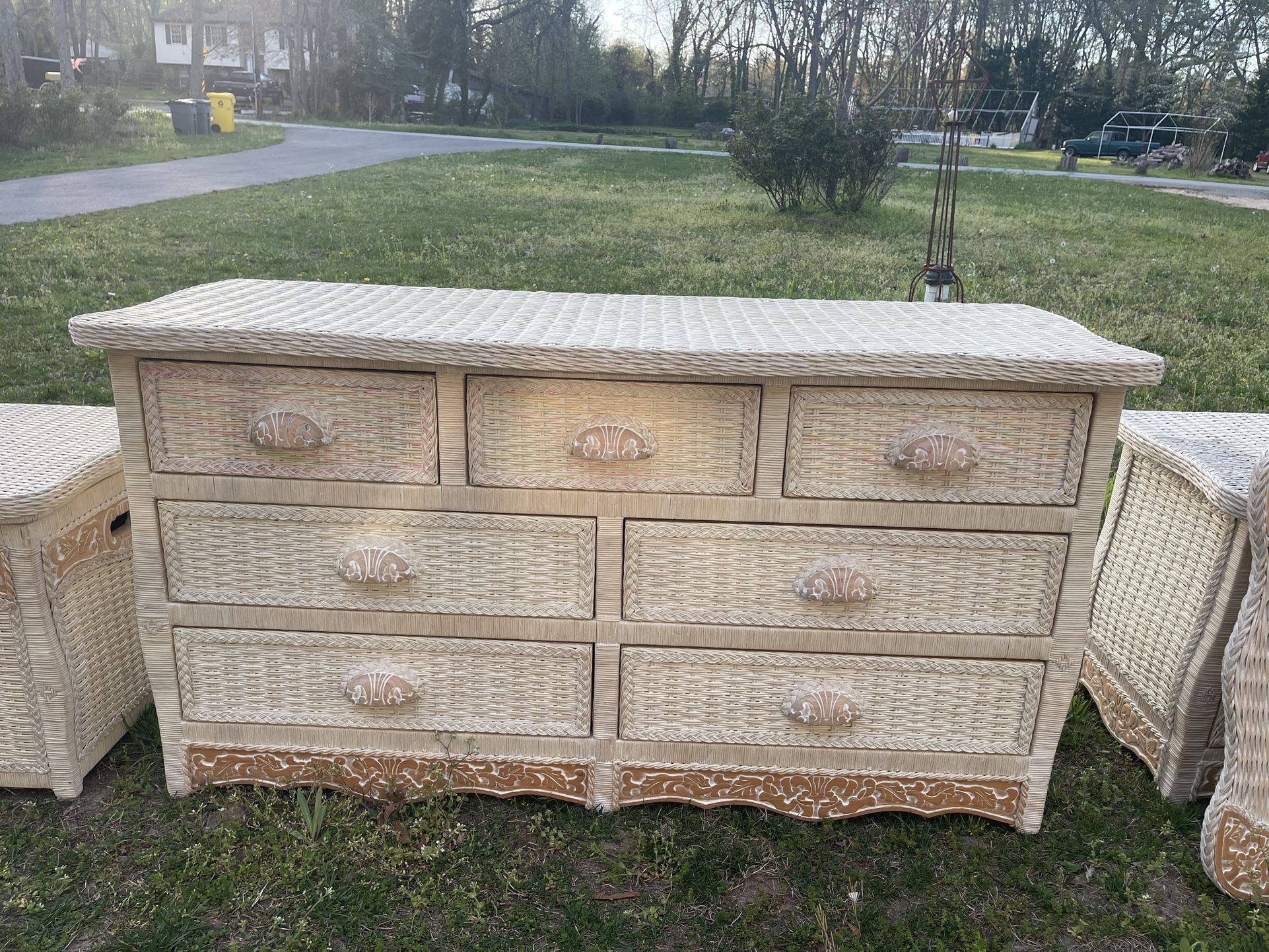 Wicker Dresser With Mirror