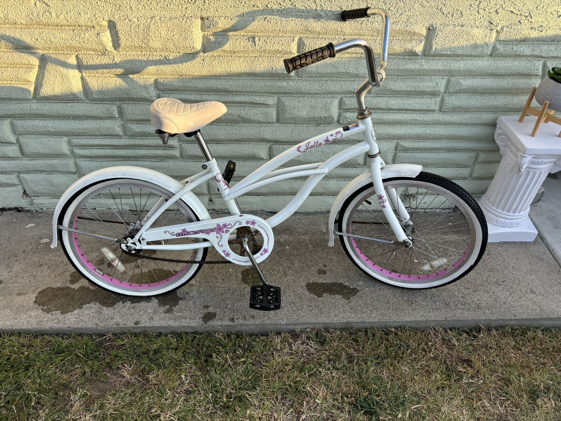 20” Girls Beach Cruiser Bike