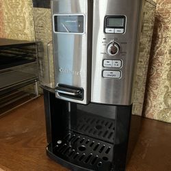 Cuisinart Grind & Brew 12-Cup Coffee Maker w/ Built-In Grinder ☕️