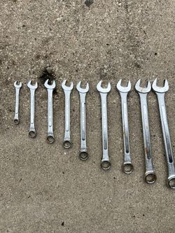Nine Piece Wrench Set