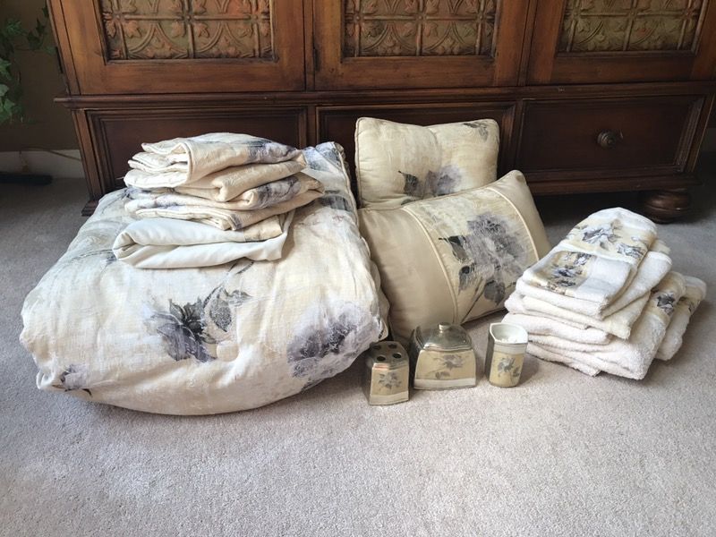 Croscill Love Story Queen Bedding/Bath Collection