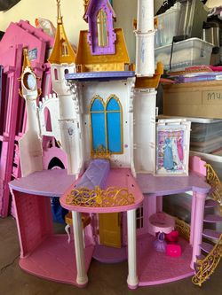 Disney princess dollhouse