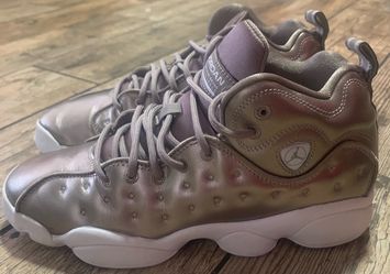 Jordan size 7Y