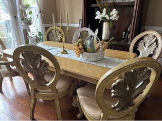 Dining Set