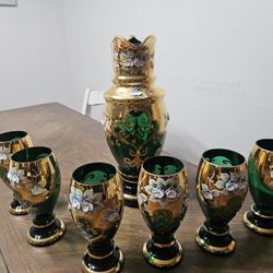Vtg Bohemian Emerald Green 24k Gold Pained Flowers Water Pitcher & Glass Set
