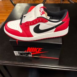 Nike Chicago Jordan 1 Low New Men’s Size 9