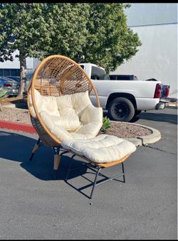 New Wicker Indoor Outdoor Patio Lounge Egg Chair w/Cushion & Ottoman