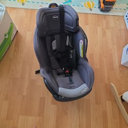 Chicco NextFit Max