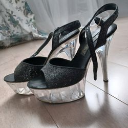 Very Cool High Heels Sz 8