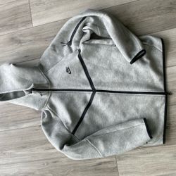 Grey Nike Tech Size Large 