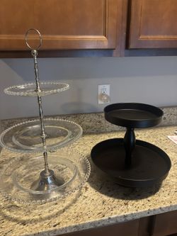 Tier Trays