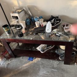 Free Tv Stand And Free Desk Table 