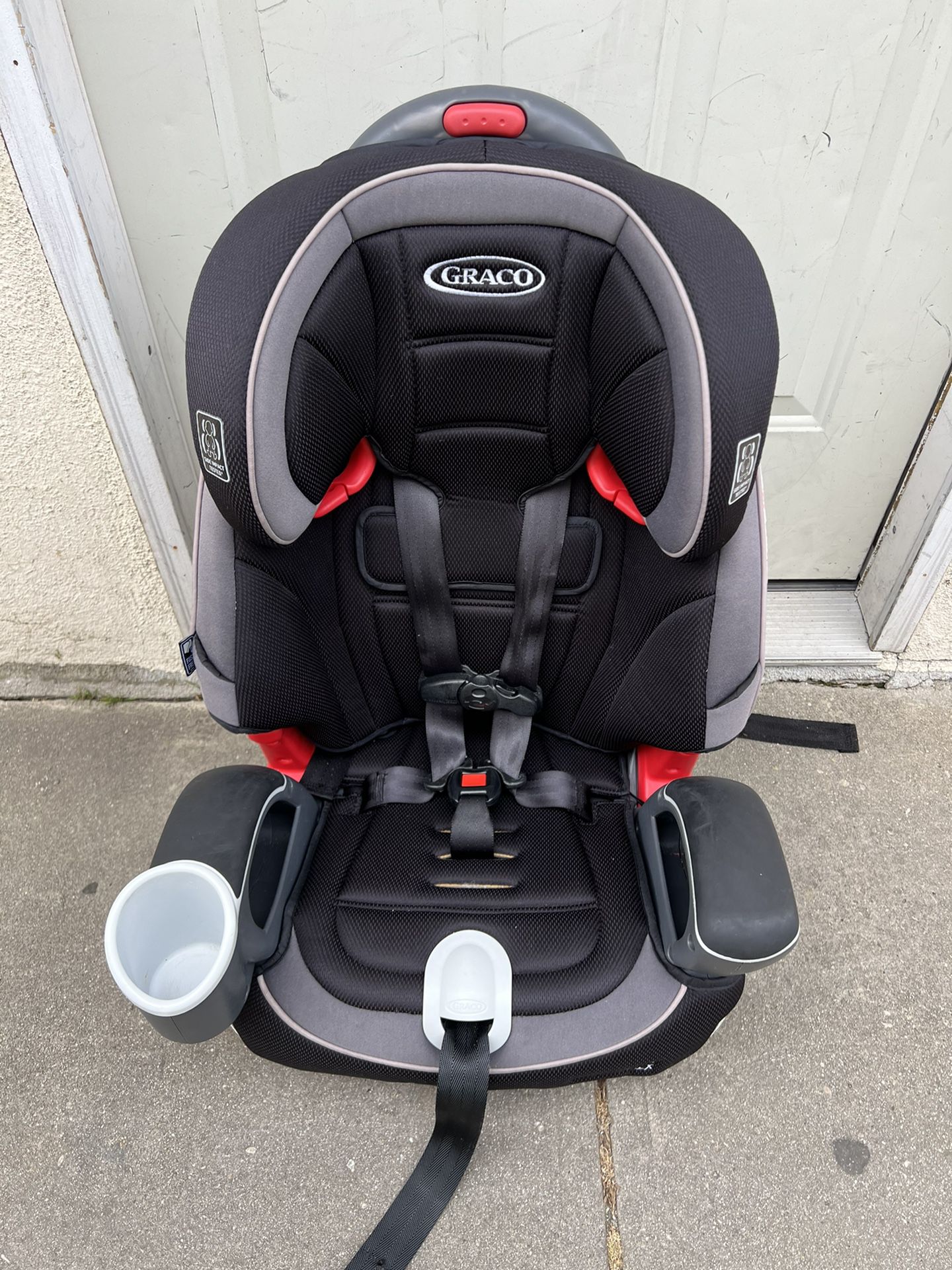 Graco Slim-Fit 3 in 1 Car Seat for Sale in Colma, CA - OfferUp