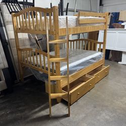 Full Bunk Bed $460