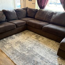 Free Couch. Lochbuie Colorado 