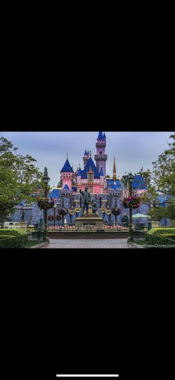 IN NEED OF DISNEY TICKETS