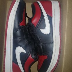 Nike Jordan's Low 1